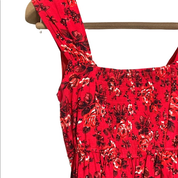 SM•NWT•BAND OF GYPSIES•ROMANTIC RED FLORAL A-LINE DRESS• - Picture 5 of 6